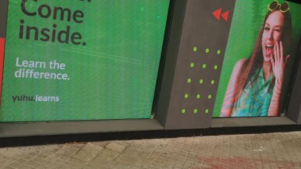 El sexy mensaje de una academia de inglés en València