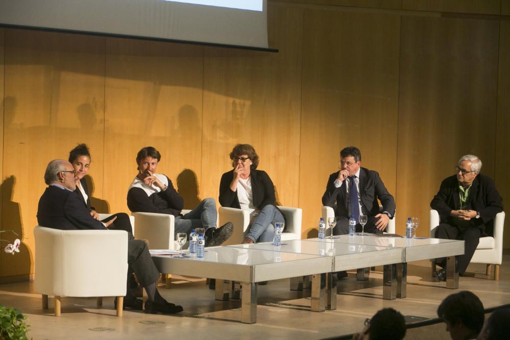 El seleccionador Julen Lopetegui en la Universidad de Alicante.