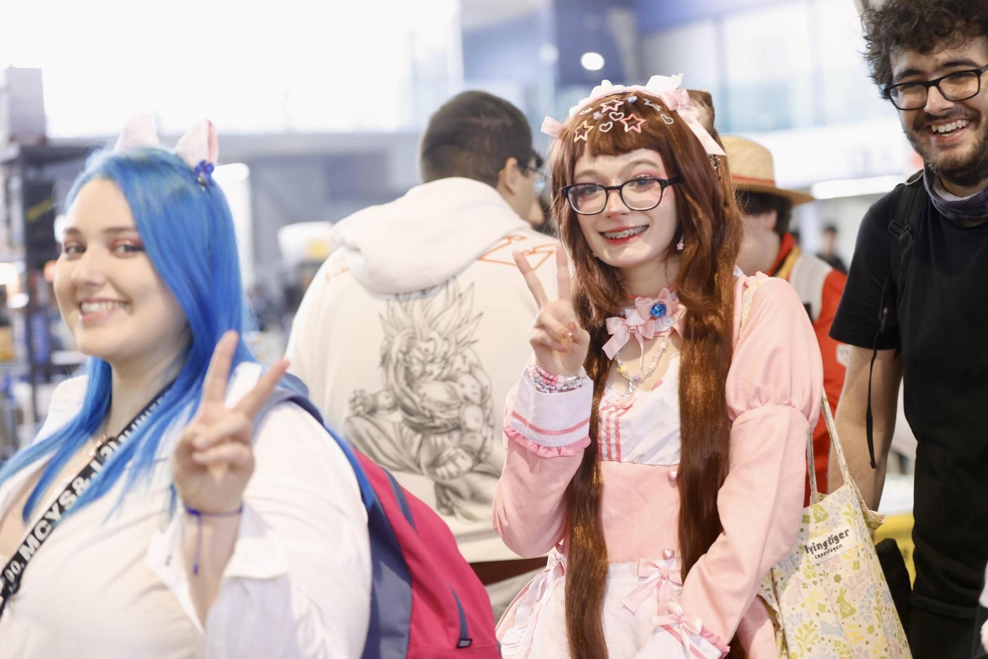En imágenes: "llenazo" en el Salón del manga de Avilés