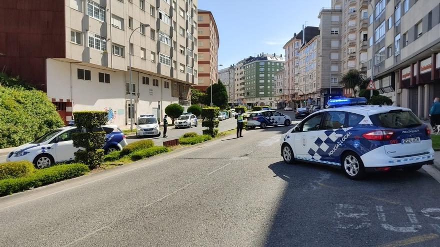 Detenido en Lugo por golpear a su pareja contra el volante y arrastrarla por la calle