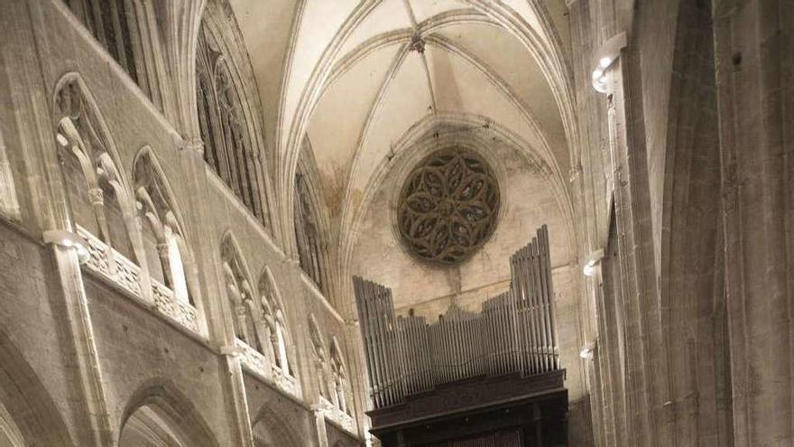 Pergolesi cierra la Catedral con su música