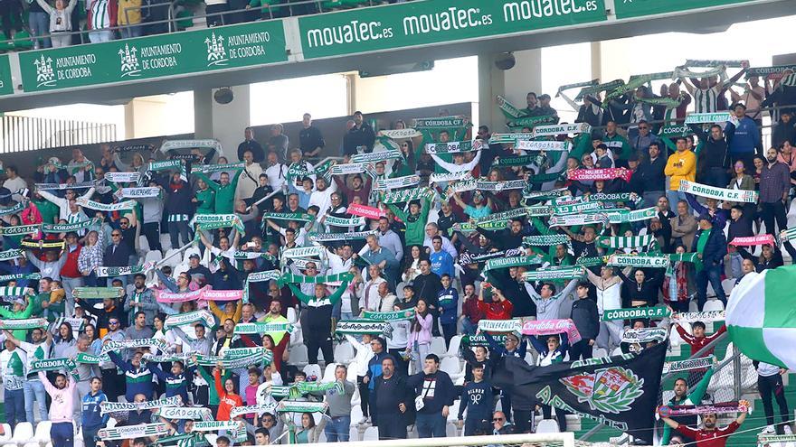 Las imágenes de la afición en el Córdoba CF - Ceuta