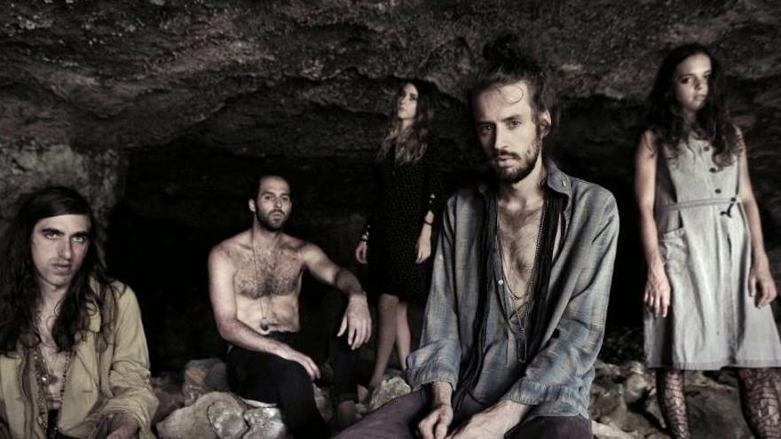 Crystal Fighters son la estrella del cartel del Welcome Festival.