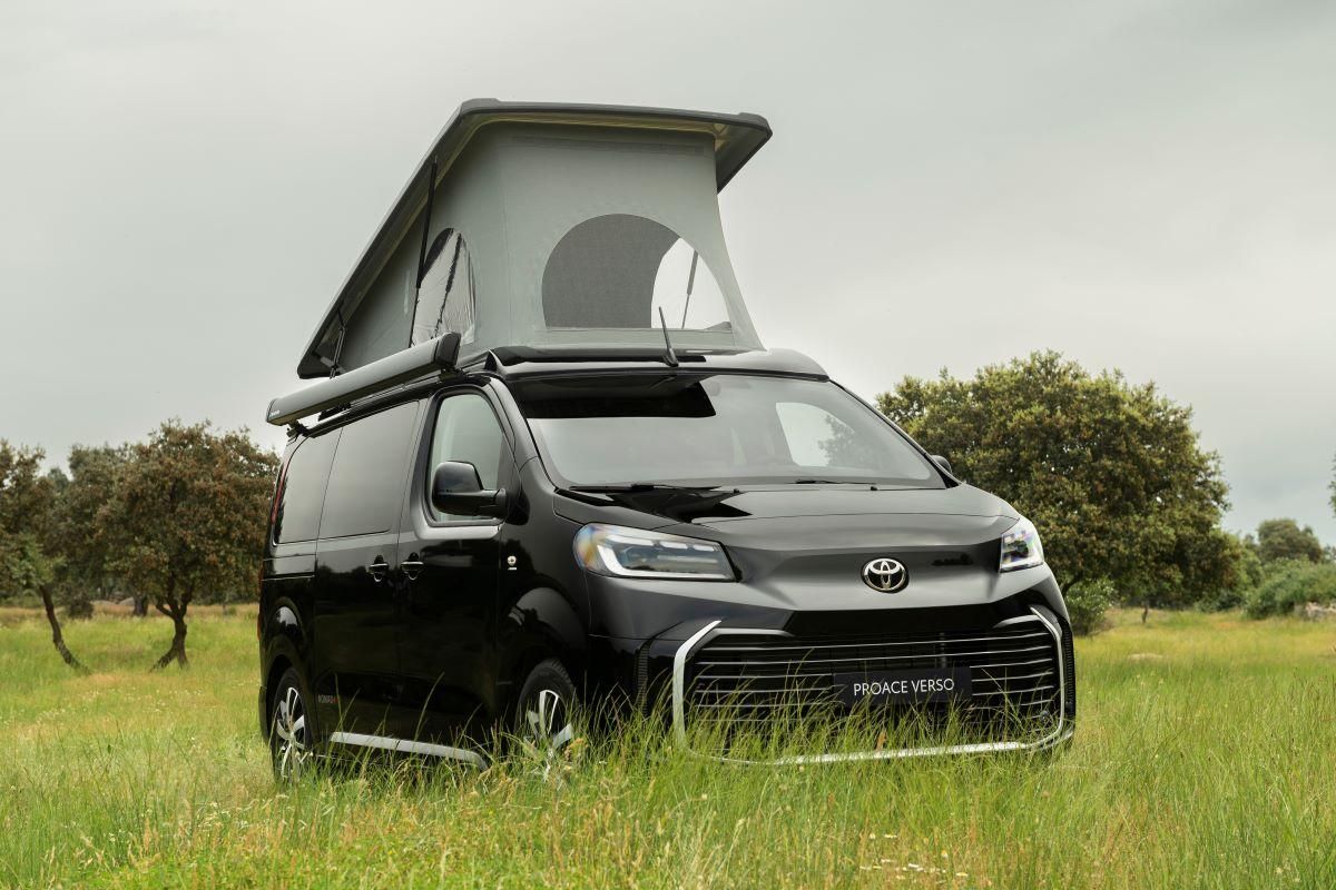 Noumovil Proace Verso Camper exterior.
