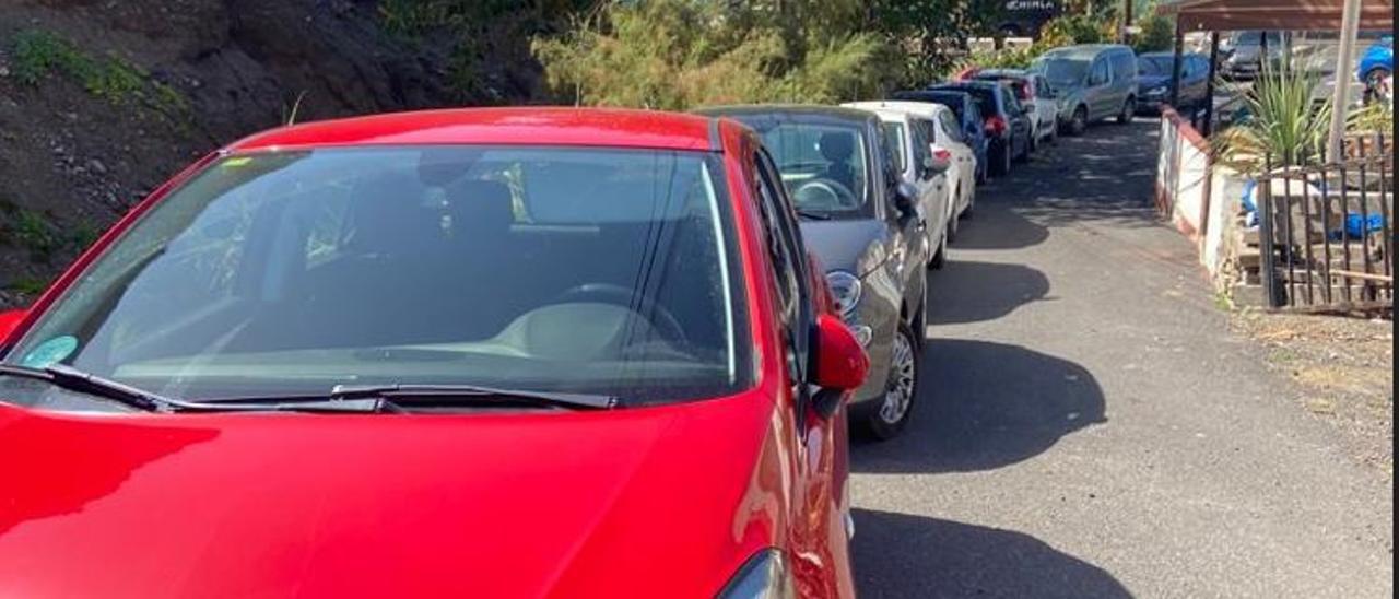 Estado de la vía donde se instalará el &#039;corredor en U&#039;, en la playa del Roque.