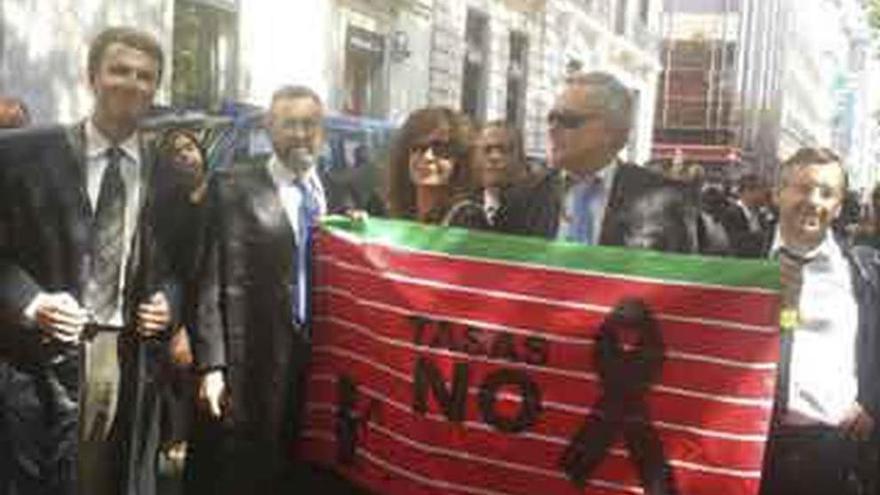 Los abogados zamoranos exigen en Madrid la retirada de la Ley de Justicia Gratuita