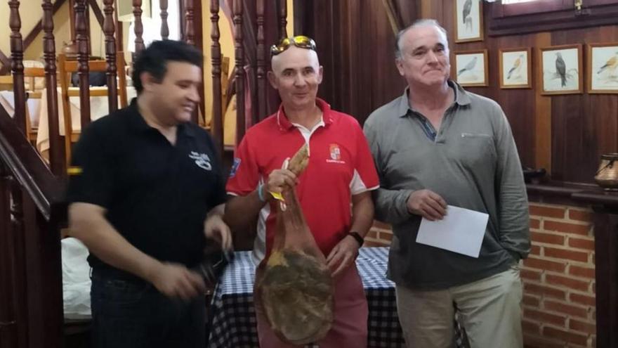 Roberto González gana el XIV Torneo “Mesón Las Lagunas”