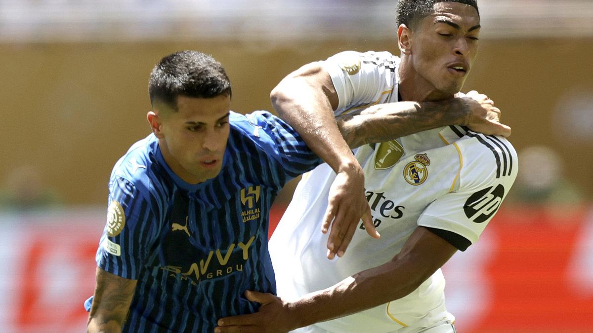 João Cancelo, con el Al Hilal, en el Mundial de Clubes contra el Real Madrid