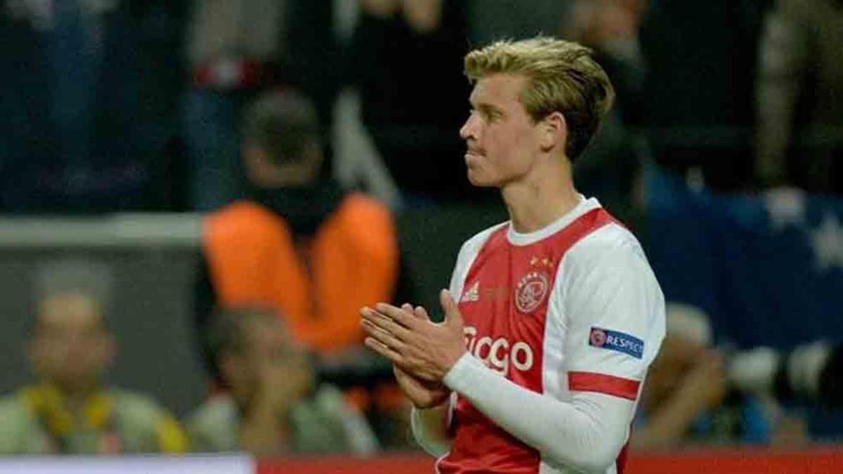 Frenkie De Jong interesa al Barcelona