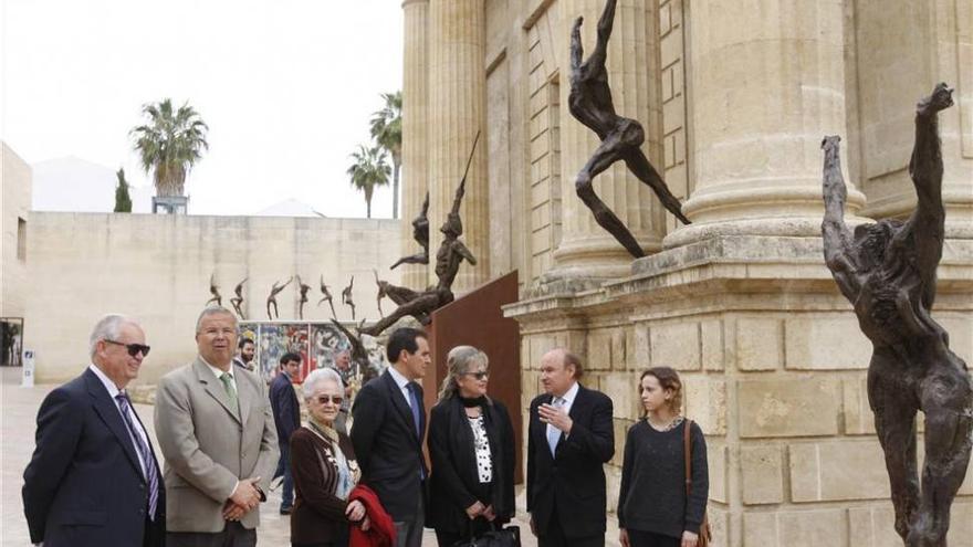 La Puerta del Puente se funde con la obra de Teno en homenaje al Quijote