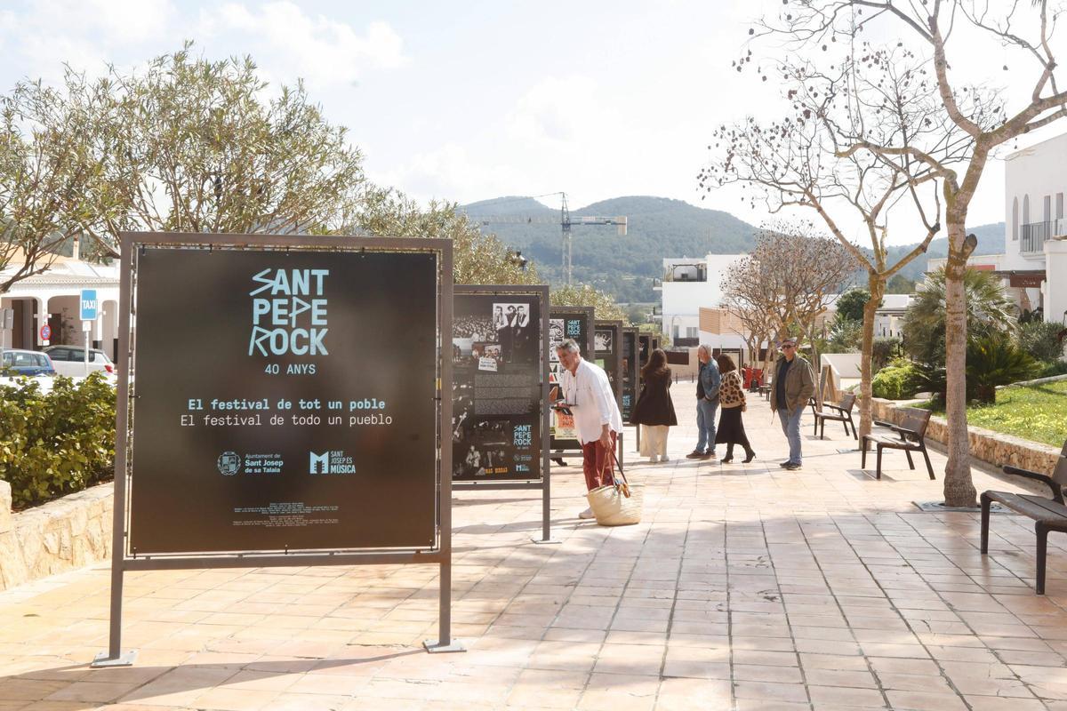 Exposición ‘El festival de todo un pueblo’ sobre los 40 años del Sant Pepe Rock