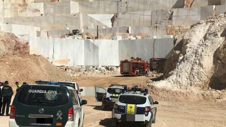 El lugar donde se ha producido el accidente mortal, en la mañana de este martes, en la cantera del monte Coto de Pinoso