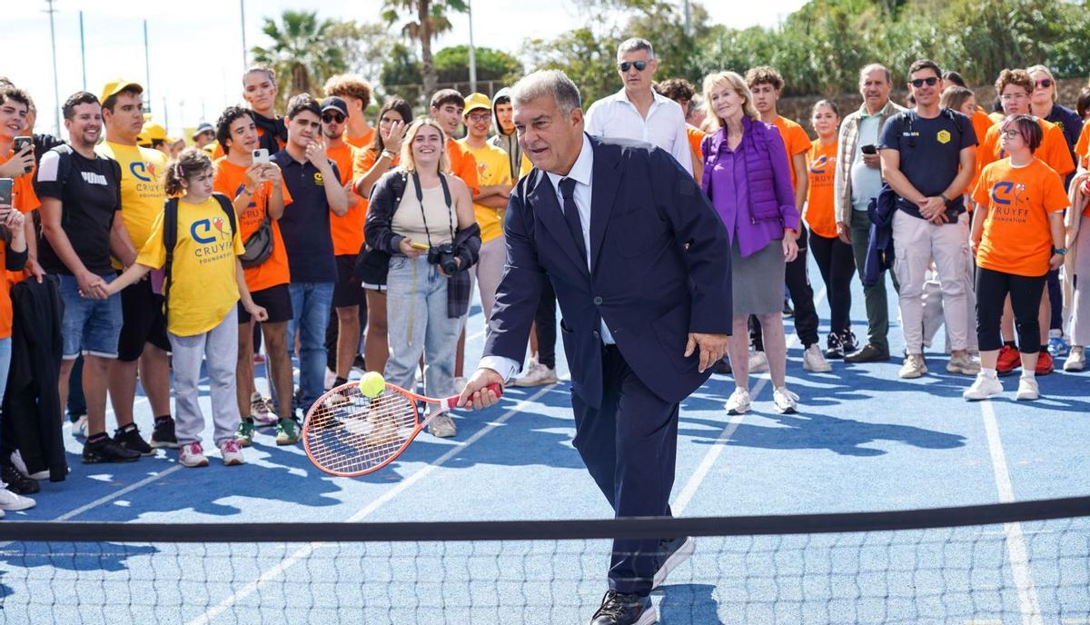 "¿De què té por Laporta?"