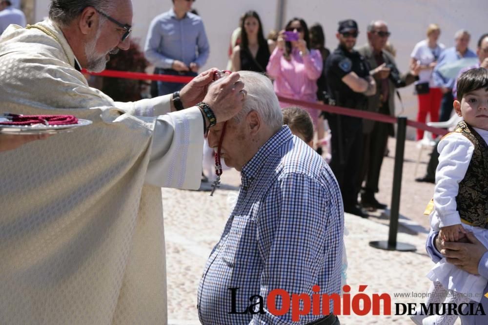 Ofrenda de flores en Caravaca: imposición de cruce