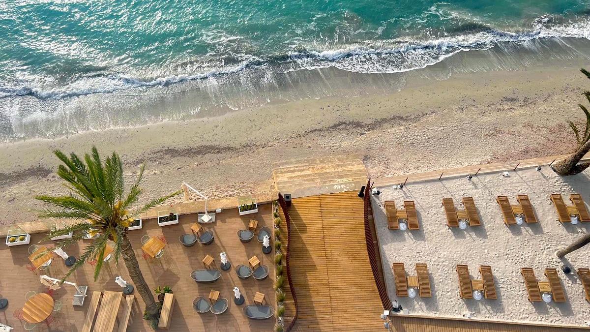 Vibra Hotels cuenta en Ibiza con distintos escenarios para la celebración del enlace con espectaculares vistas al mar Mediterráneo.