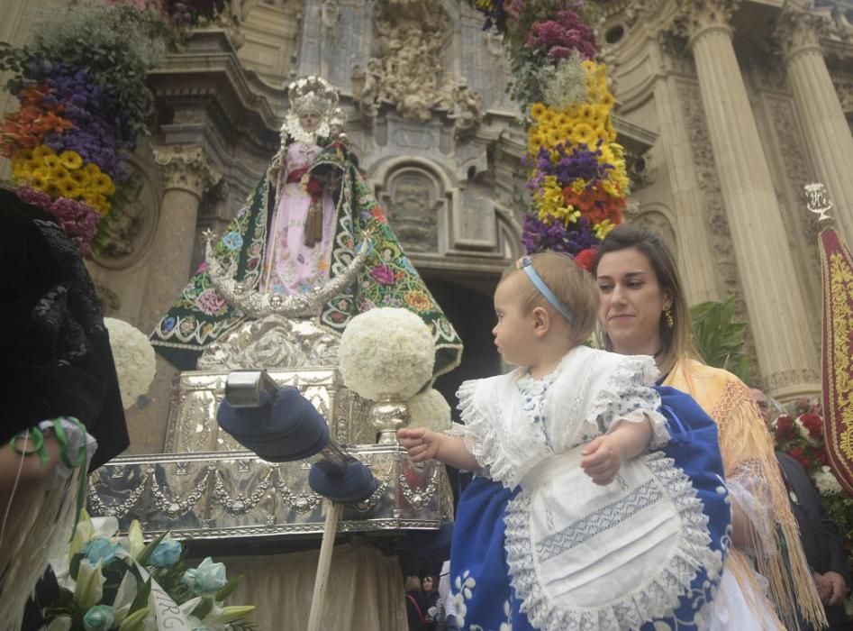 Ofrenda floral a la Morenica