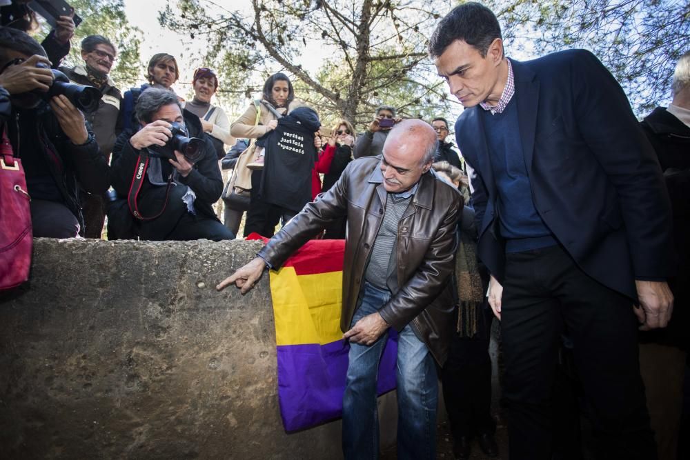 Pedro Sanchez presenta en Paterna la propuesta de Reforma de Ley de Memoria Histórica