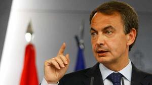 Zapatero fixa un període de transició de 15 anys per a la implantació plena de la reforma.