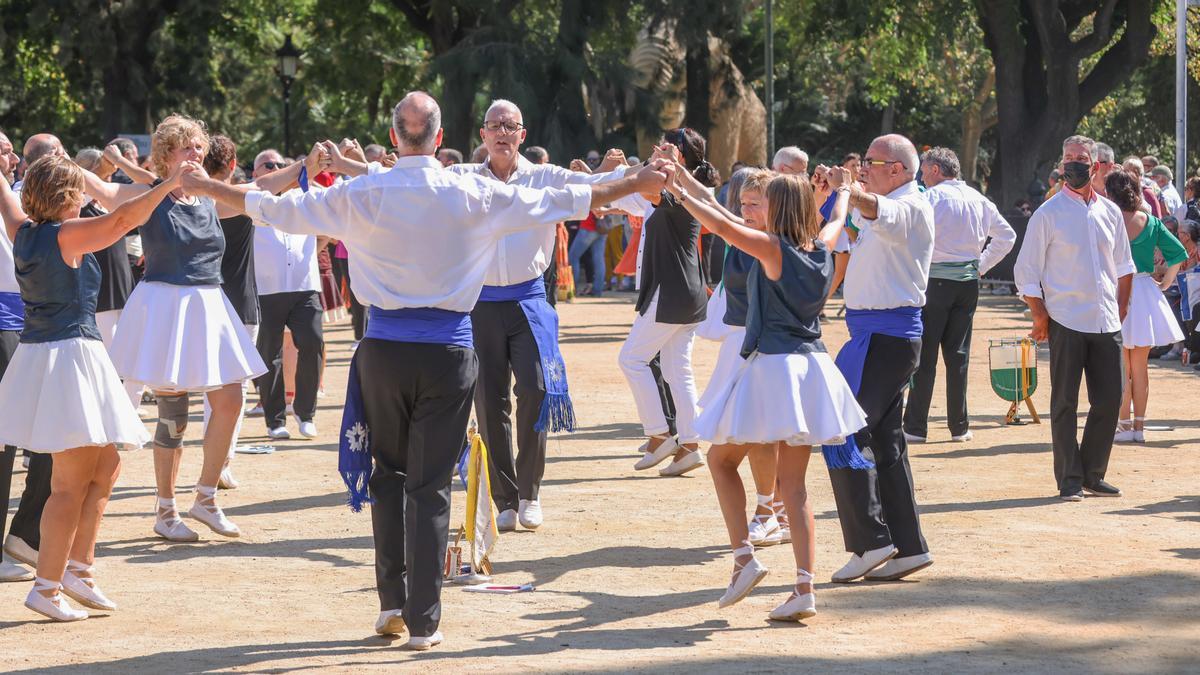 Concurso de colles de sardanes en el Parc de la Ciutadella