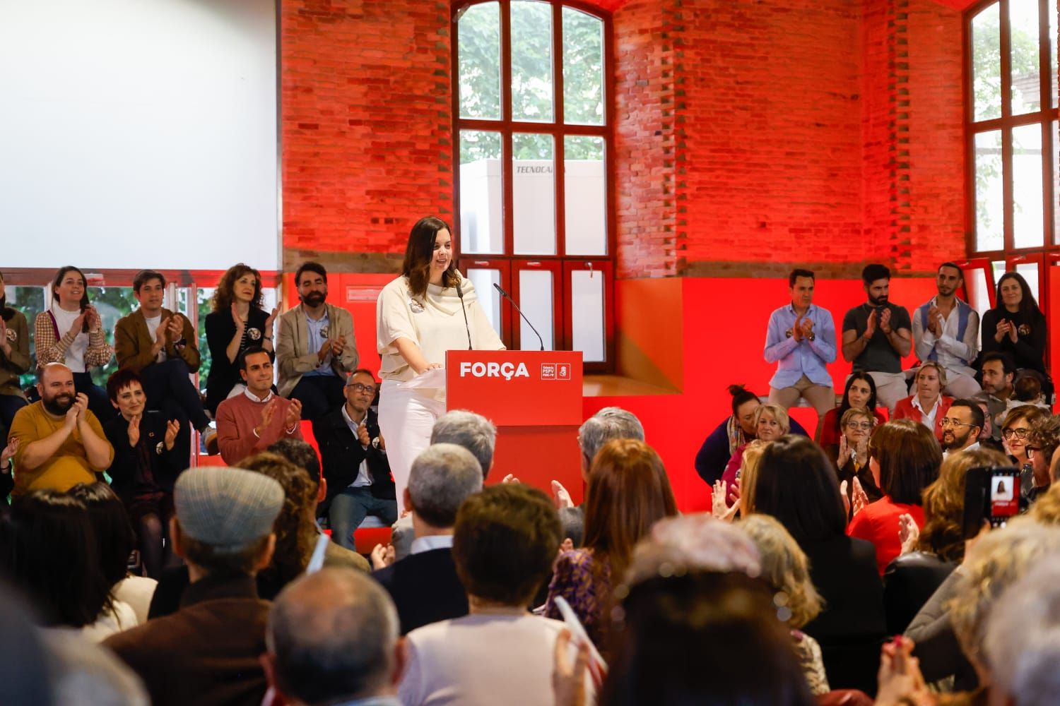 Pilar Bernabé, secretaria general del PSPV de València