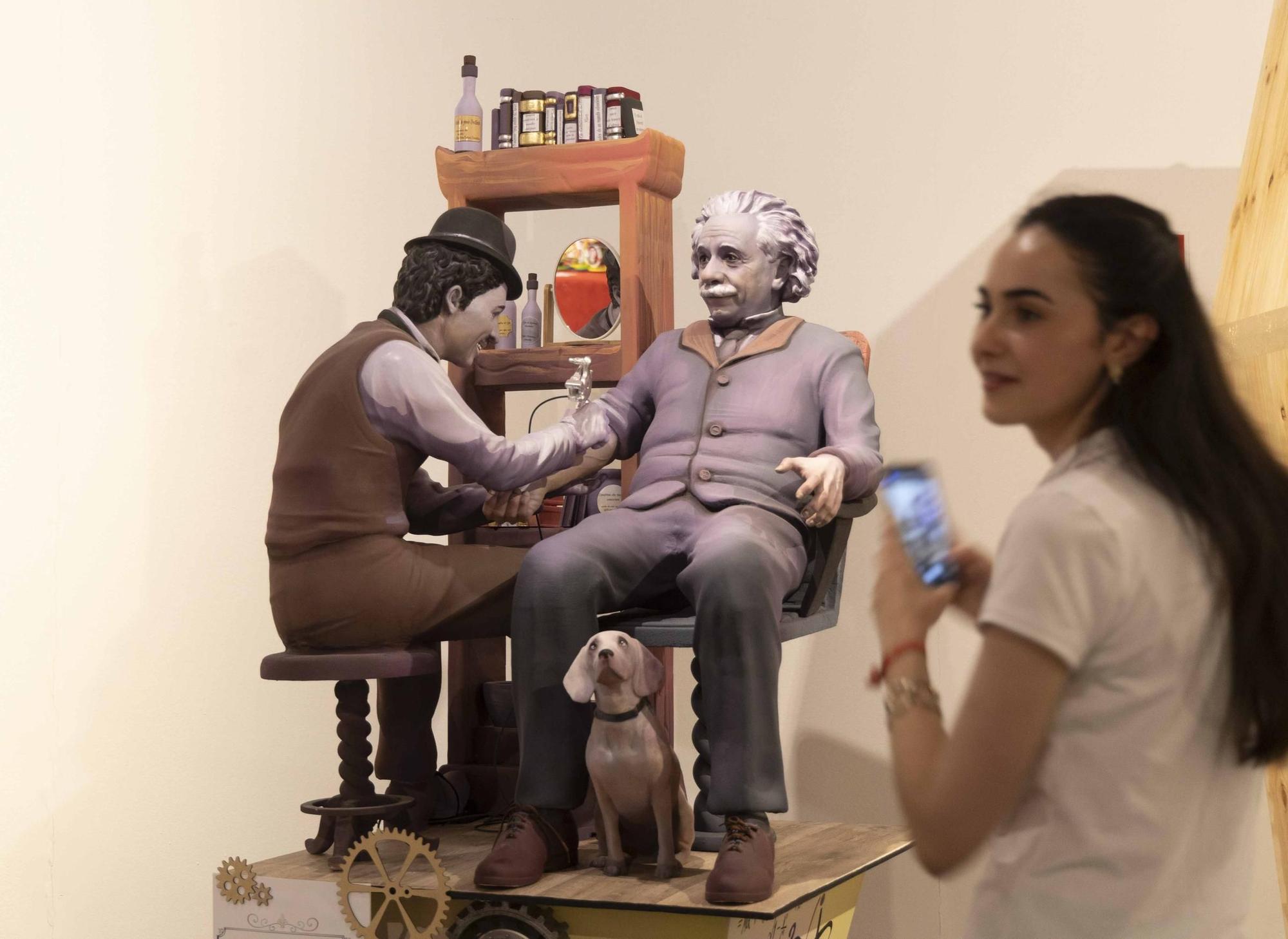 La exposición del Ninot, un homenaje a Pedro Luis Sirvent