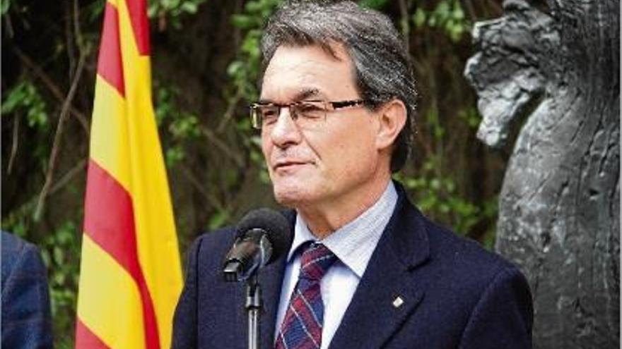 Mas va apel·lar als valors de la catalanitat per superar la crisi durant una visita al Vendrell.