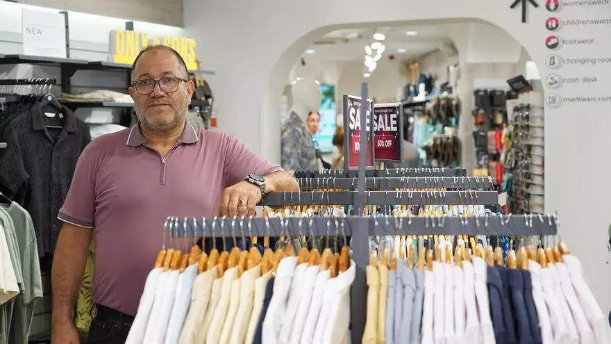 Trabajadores transfronterizos y llanitos ante el fin de la Verja: Abdul El Hana