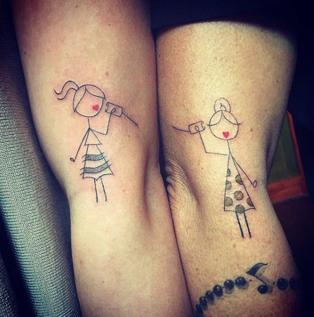 Tatuajes con mamá: dibujo