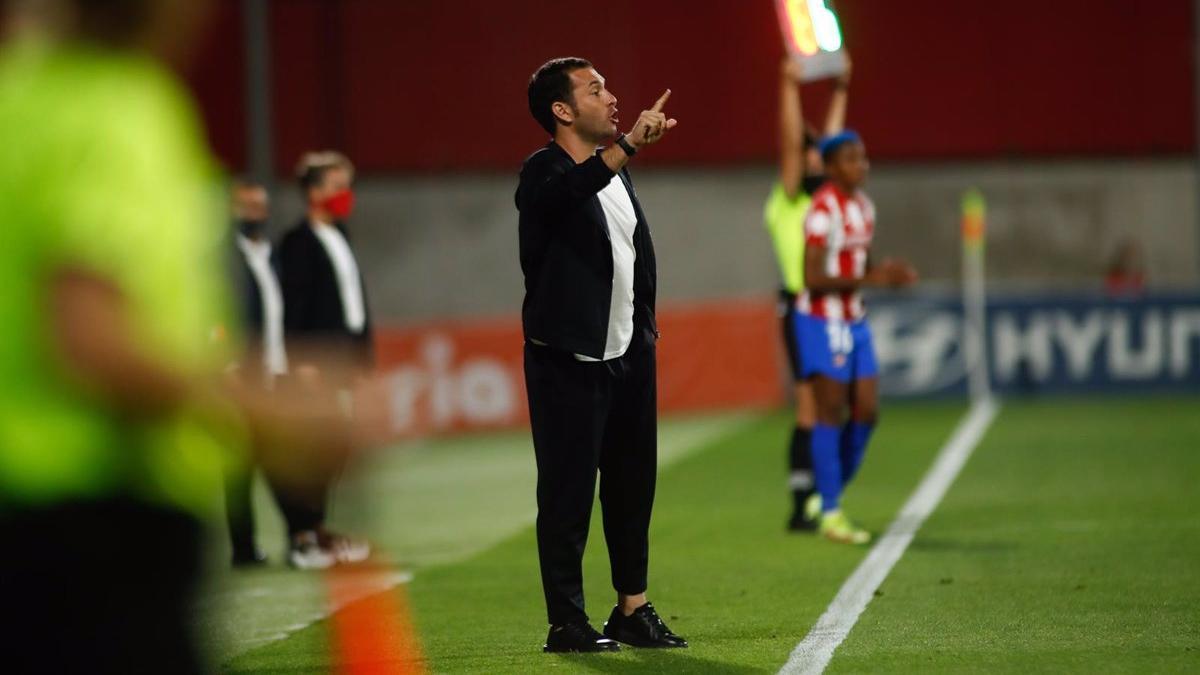 Óscar Fernández, técnico del Atlético