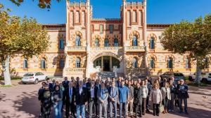 Assistents a lesdeveniment Camí de Mar: Societat civil i agents econòmics, celebrat al 1881 Hotel Balneari Vichy Catalan.