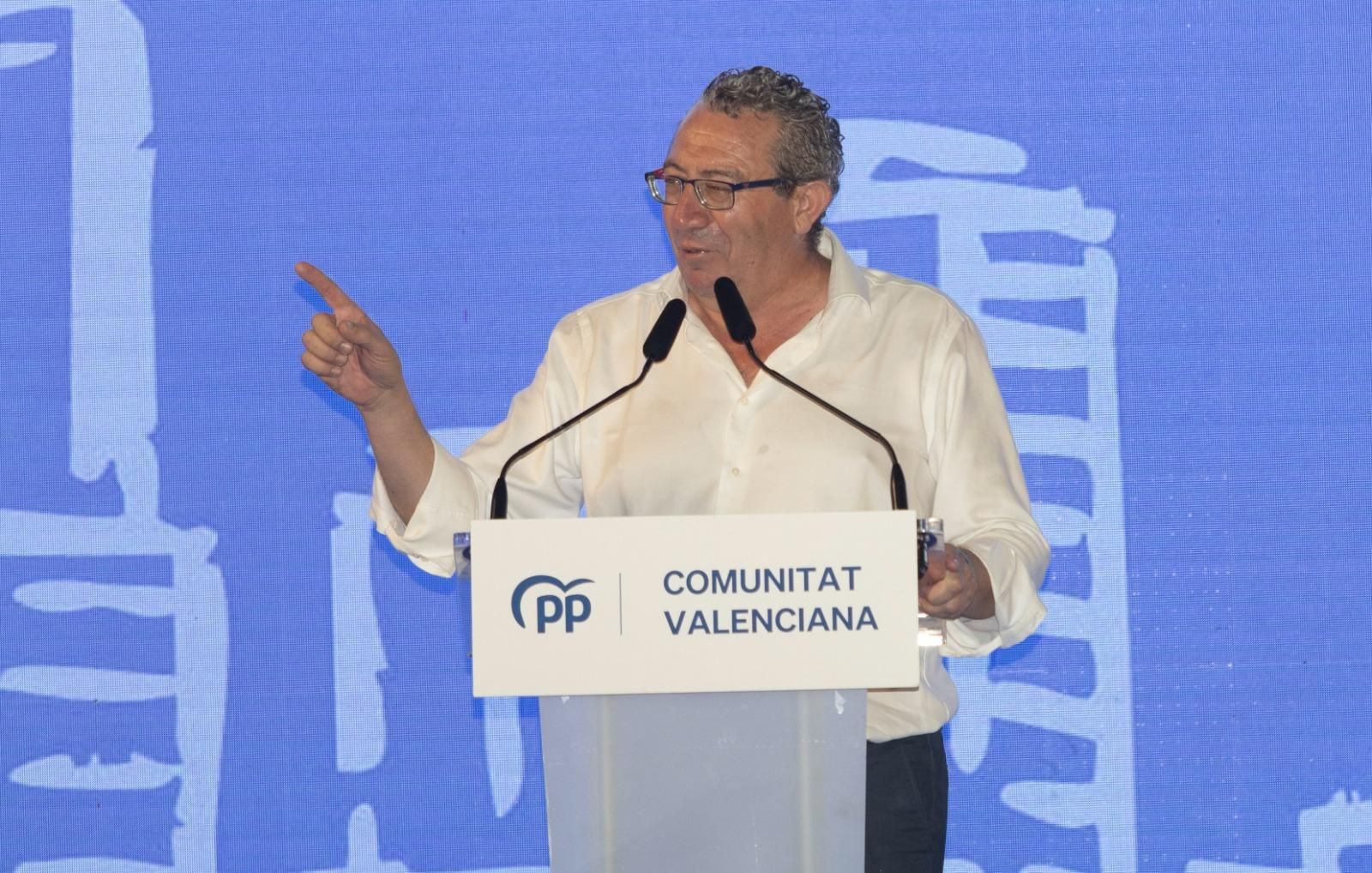 Tellado redobla su apoyo a Mazón y llama al PP a “trabajar bajo su liderato”
