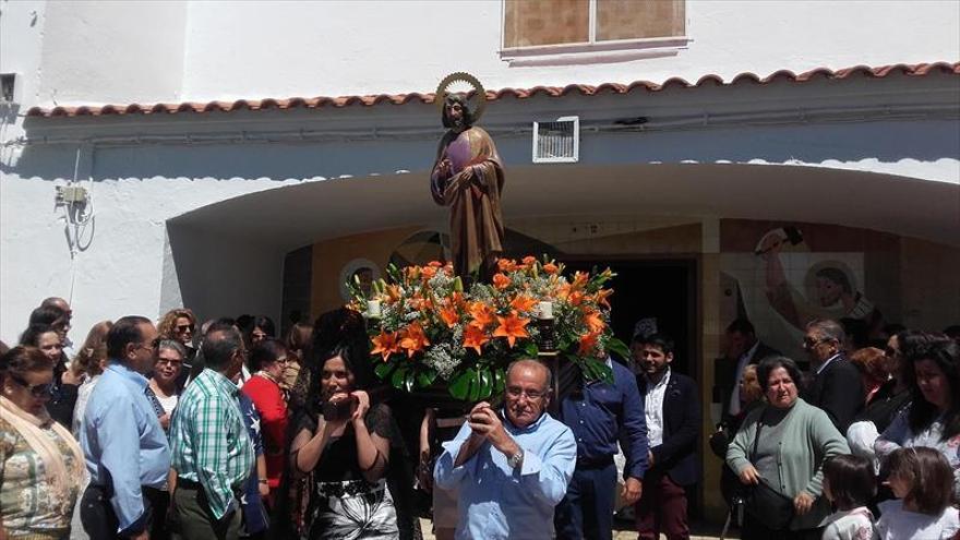 Los vecinos de Rincón despiden con una jornada intensa sus fiestas patronales