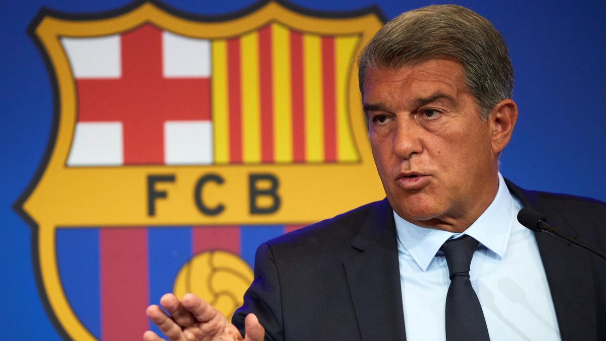 Laporta: "Le agradezco enormemente a Piqué la predisposición"