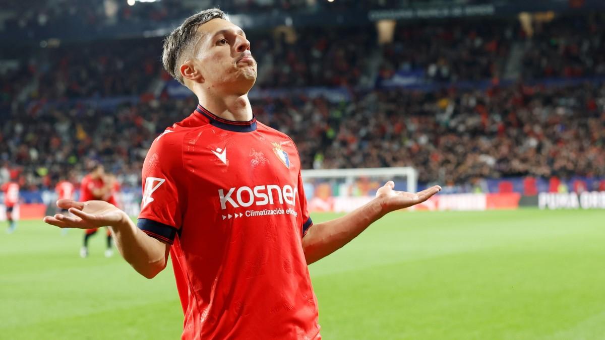 Bryan Zaragoza celebra su tanto ante el Barcelona