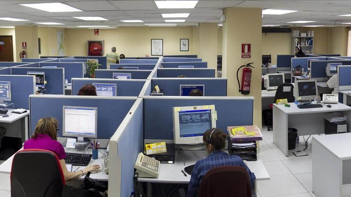 Servicio de teleoperadores de una empresa