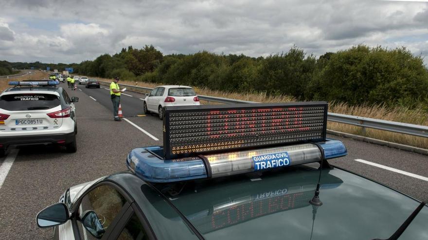 Cae un prófugo a 1.000 kilómetros del lugar del delito: la Guardia Civil detiene en Verín a un rumano buscado por estafa en Andorra