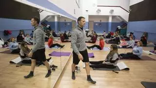 Algemesí amplía los talleres de yoga para trabajar la gestión emocional tras su éxito
