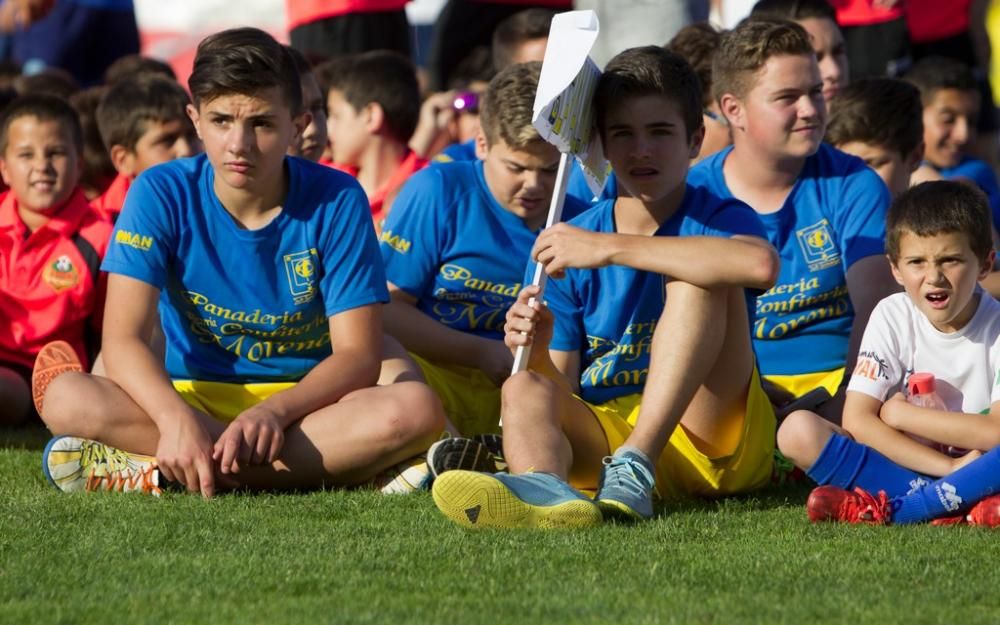 Clausura de la liga local de fútbol base de Cartag