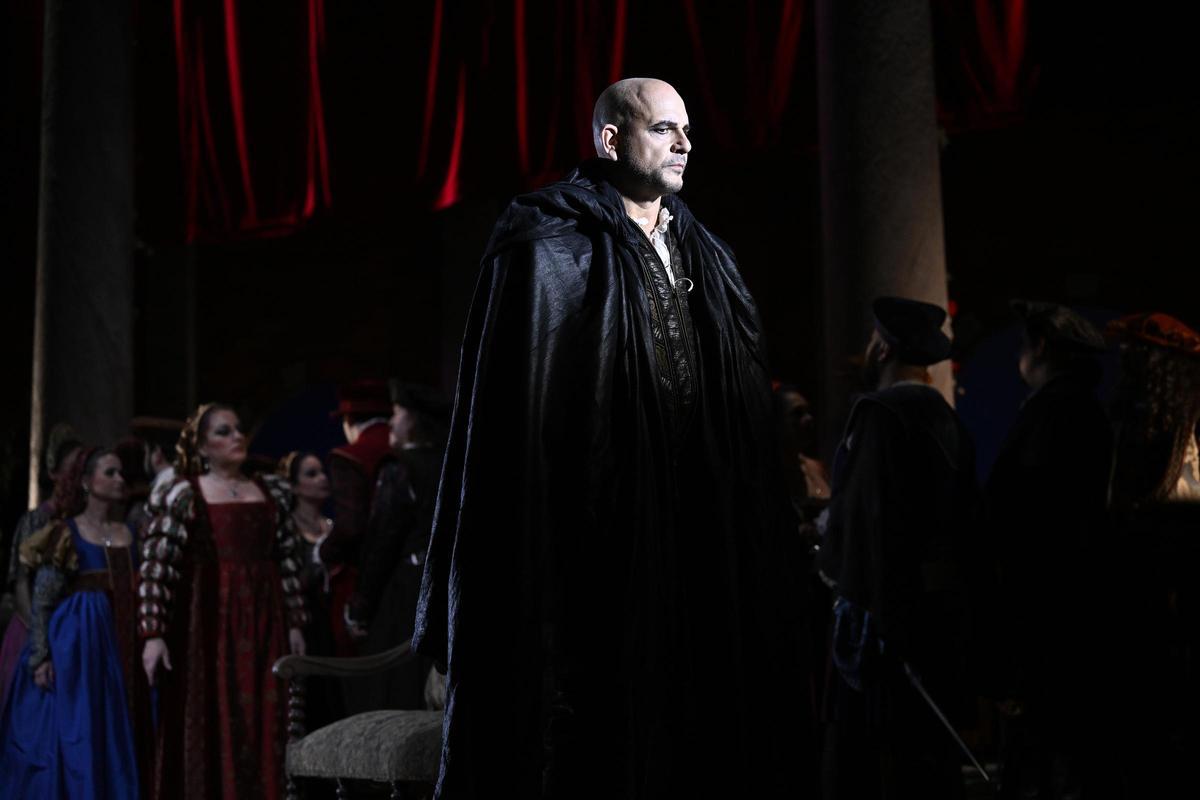 EN IMÁGENES: Así fue el estreno de la ópera "Ernani" en el Teatro Campoamor