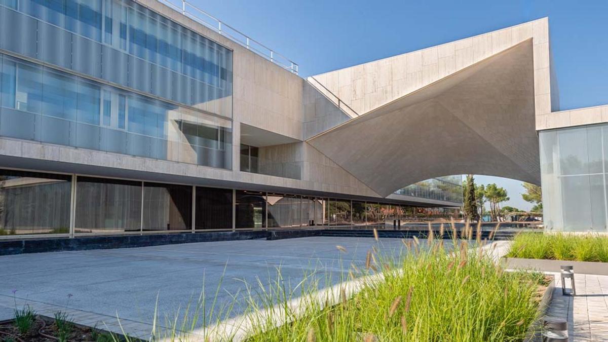 Campus del IESE a las afueras de Madrid