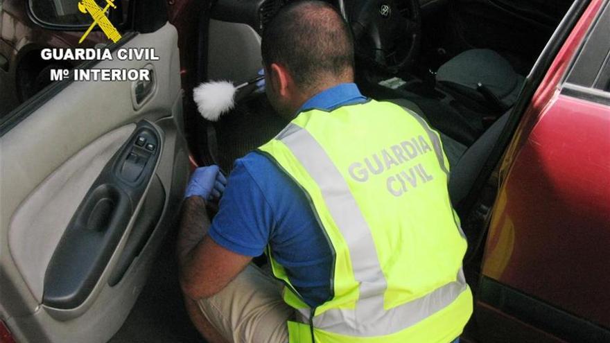 Detenido por robar un móvil del interior de un coche en Vinaròs