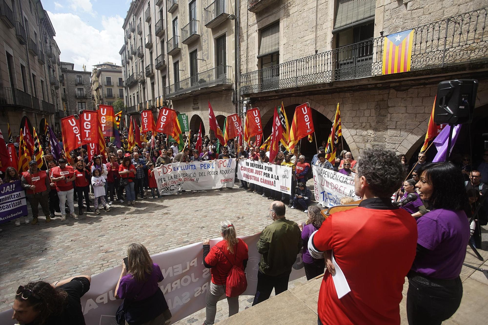 Les imatges de la manifestació de l'1 de maig a la ciutat de Girona