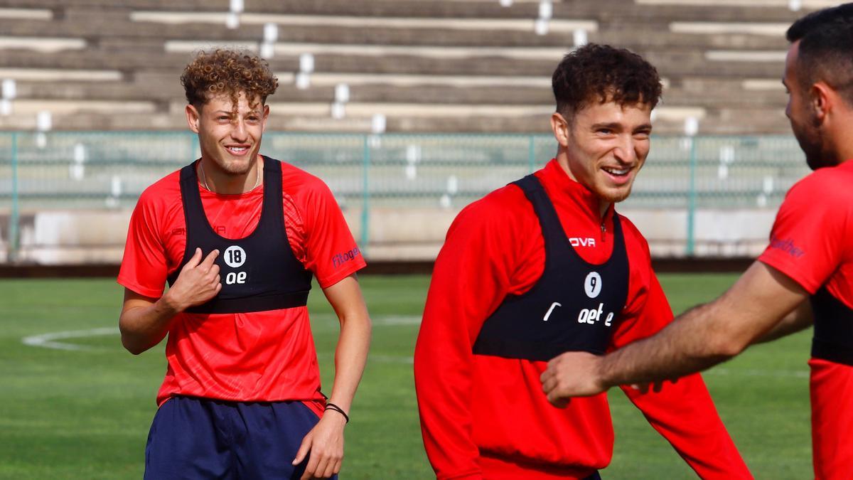 Simo y Shashoua, en la Ciudad Deportiva durante una sesión de entrenamiento del Córdoba CF.