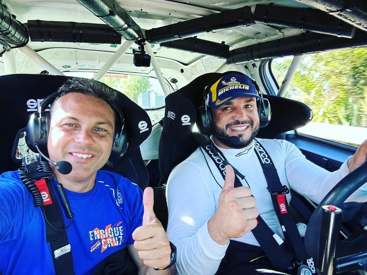 Afonso, junto a Yeray Mujica, actual copiloto de Enrique Cruz.
