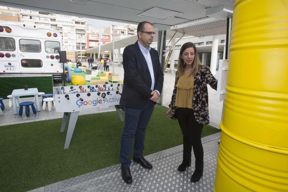 Presentación de Google Actívate en la plaza Séneca de Alicante