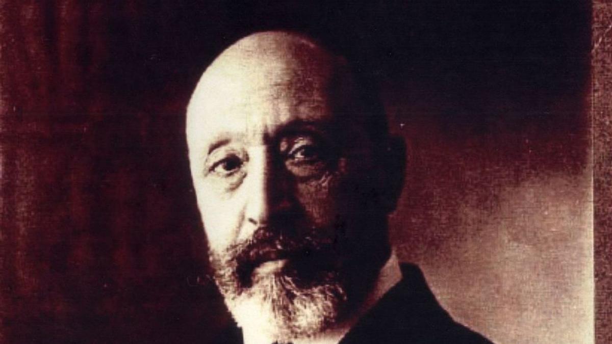 Retrato de Freud en 1905 (fotografía de Ludwig Grillich), dominio público.