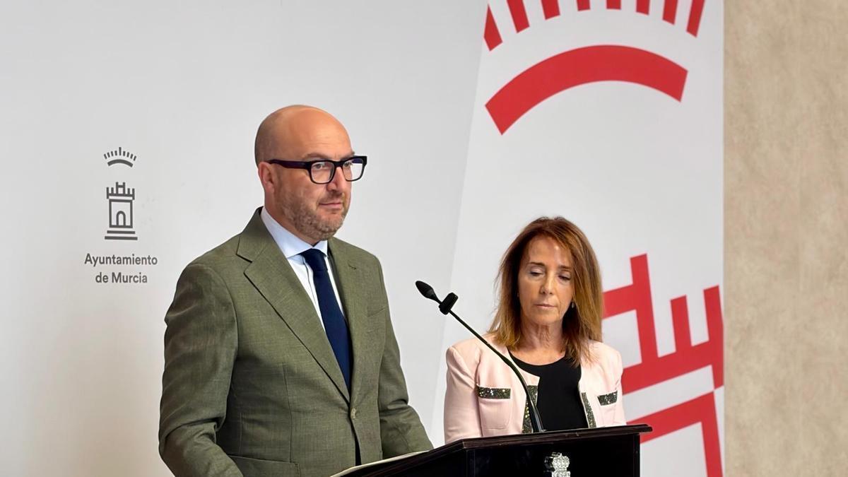 El edil del PP, José Francisco Muñoz, tras la reunión de Junta de Gobierno de este viernes.