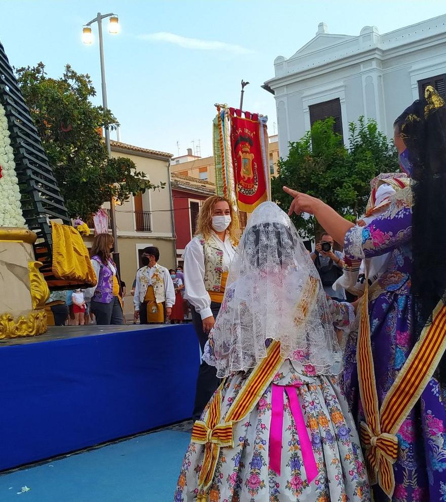 Los municipios aplazan la Ofrenda por la lluvia