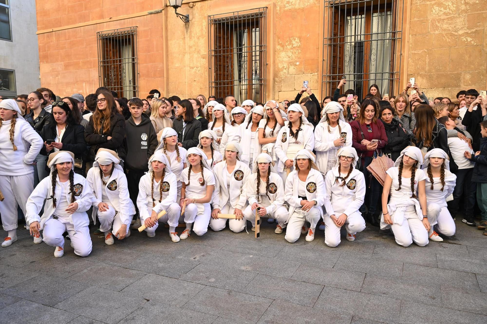 Las mejores imágenes del Martes Santo en Elche