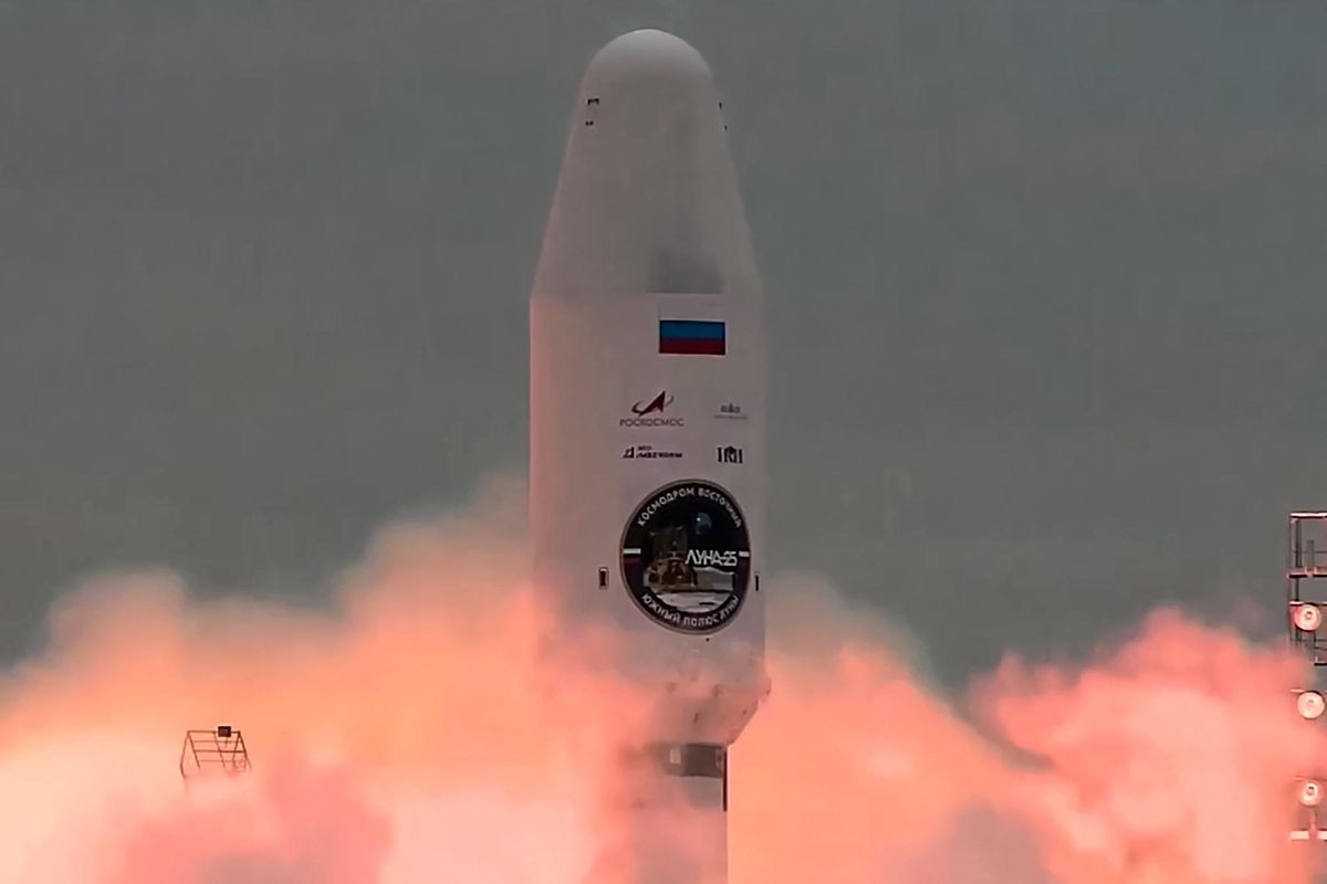 Rusia viaja a la Luna para ser el primer país en extraer agua